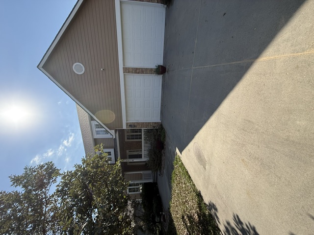 3215 Nottingham Ct