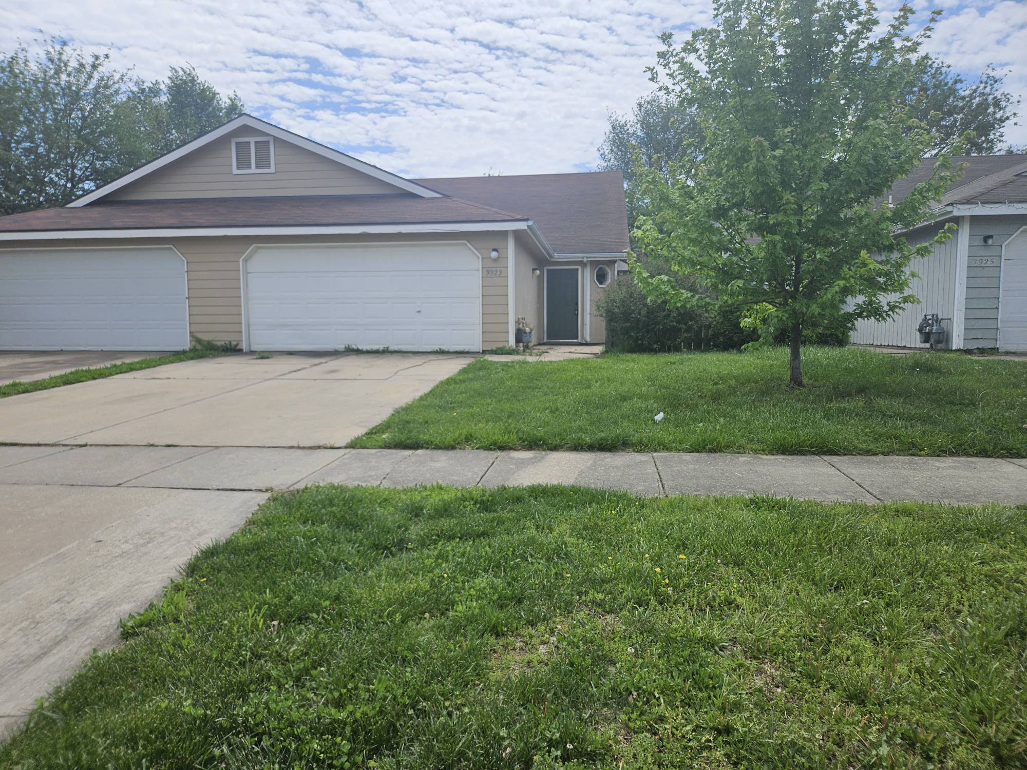 3923 Overland Drive - 1